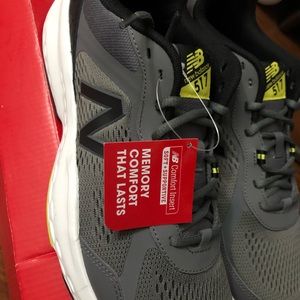 NEW BALANCE MENS SIZE 12